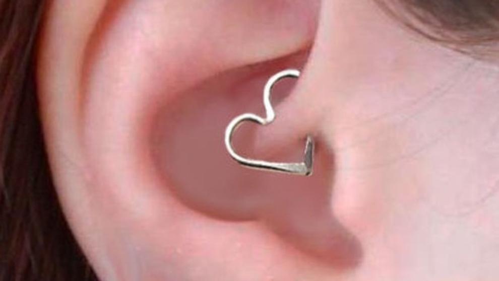 	piercing daith at home